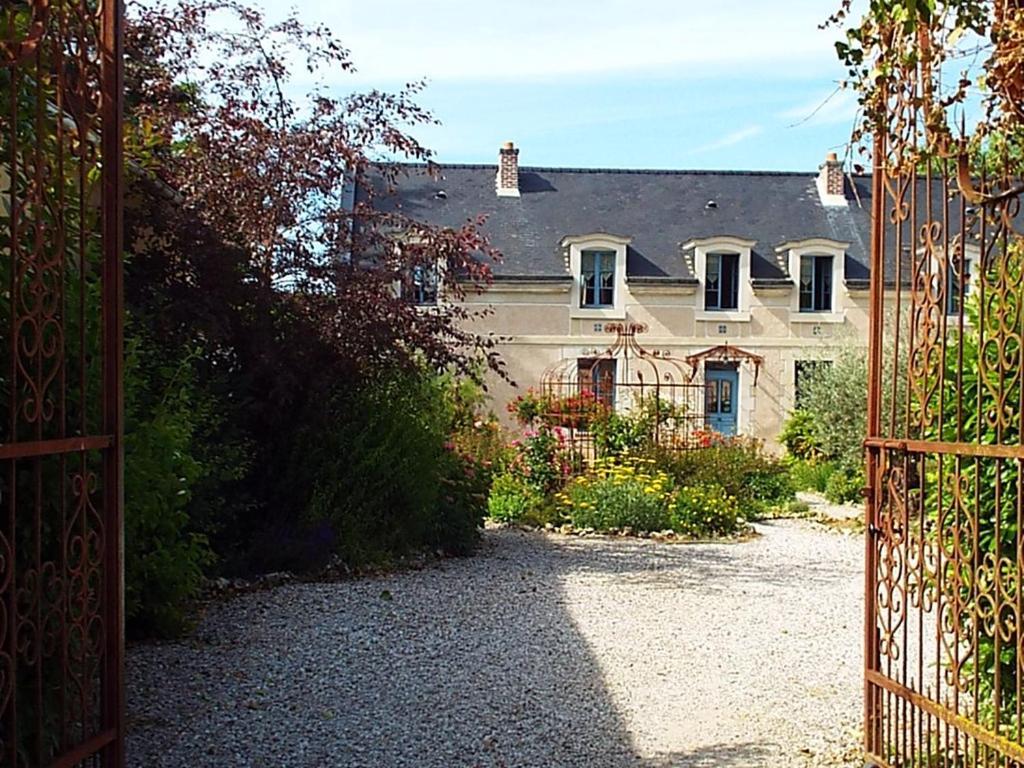 Les Roses De Montherlant Exterior photo